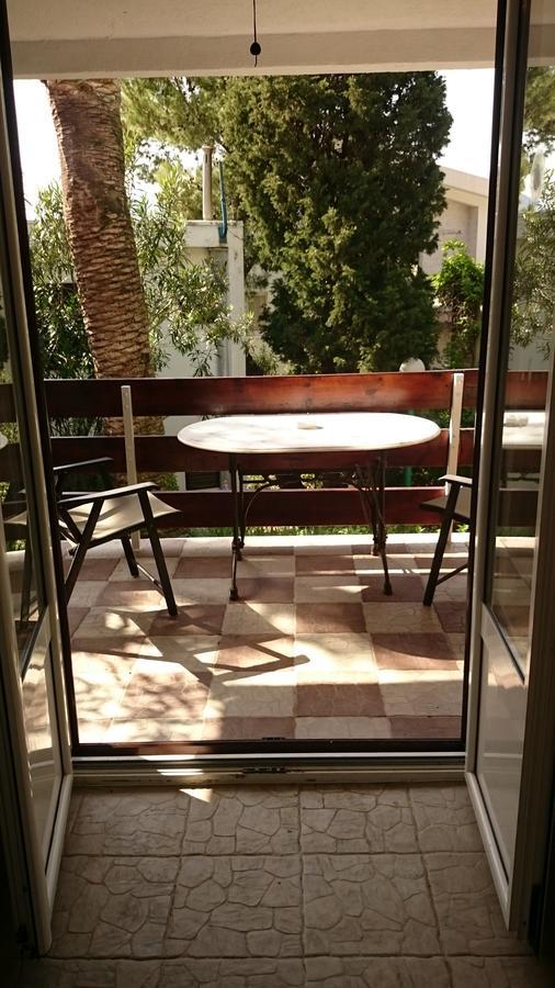 Bg Apartman Sutomore Luaran gambar